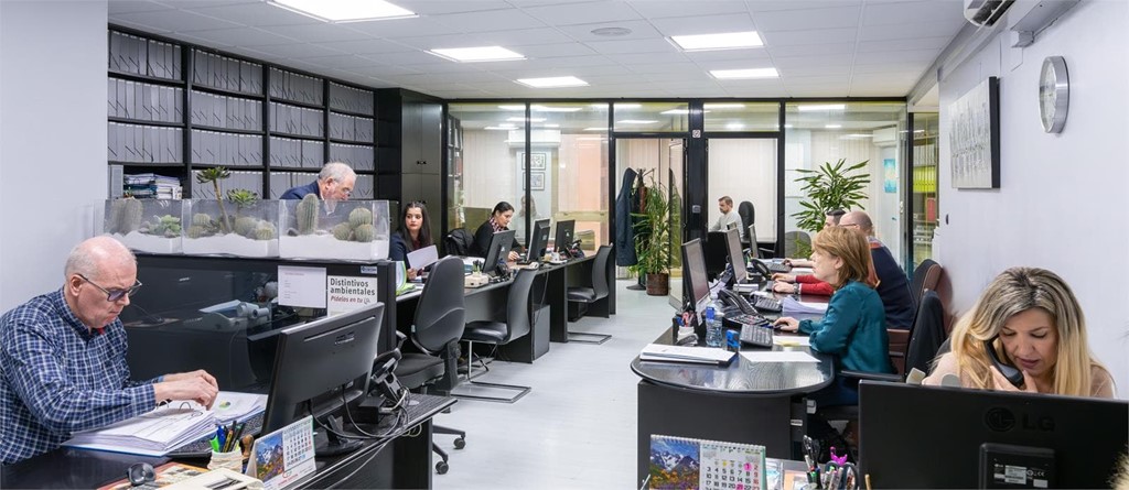 Cómo reducir riesgos laborales en tu empresa con un asesoramiento adecuado